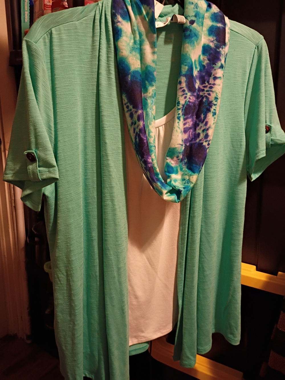 Kim Rogers Mint Green Open Front Tunic with Blue-Purple Floral Scarf
